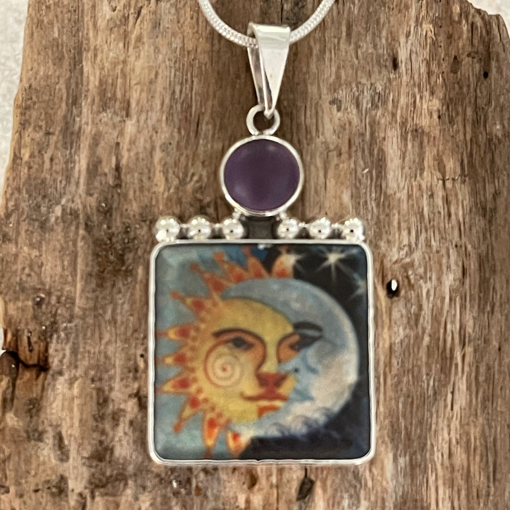 Deco Glass Collection Sun/Moon Pendant